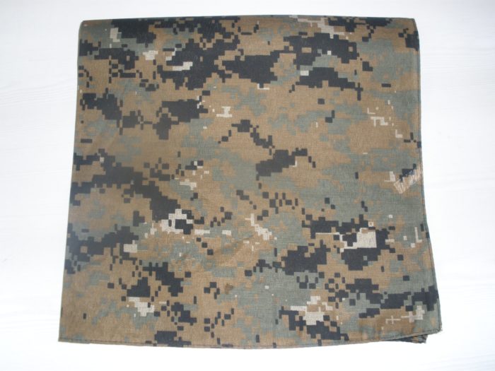 B5206 100% Micro Polyester DIGITAL CAMOUFLAGE BANDANNA 22x22-0