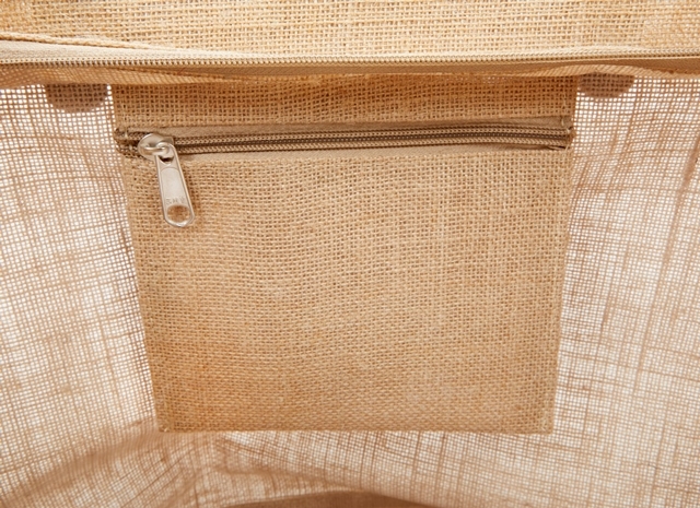 J916Large. Large Jute Tote bag with leather handles, zippered closure and zippered pocket inside-500